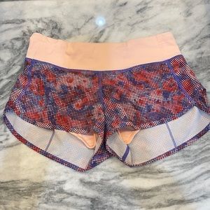 Lululemon size 4 speed shorts